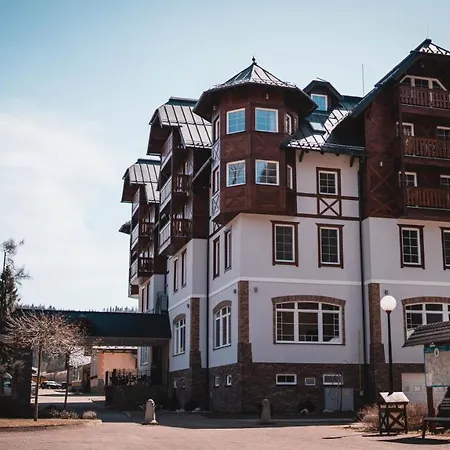 Wellness Smerdzonka - Kupele Pieniny Penzión pre hostí 3*