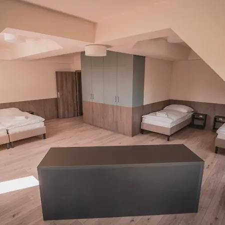 Wellness Smerdzonka - Kupele Pieniny Penzión pre hostí Cerveny Klastor